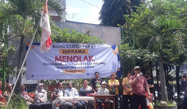 Pengurus Hippama menyatakan penolakan pembongkaran total Pasar Besar Kota Malang. (Foto/M Sholeh)