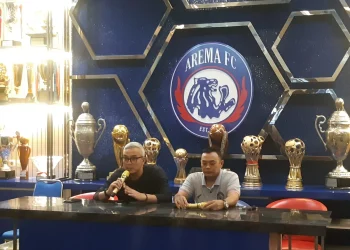 General Manager Arema FC, Yusrinal Fitriandi menjanjikan 3 persen hasil penjualan tiket untuk korban Tragedi Kanjuruhan. (Foto/M Sholeh)