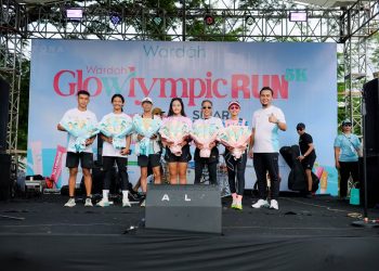 Kemeriahan Glowlympic Run 2025 yang digelar oleh Wardah, bagian dari ParagonCorp. Foto: Dok