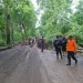 Jalur di Gunung Geger tertutup sebagian akibat tanah longsor. Foto: BPBD Kabupaten Malang