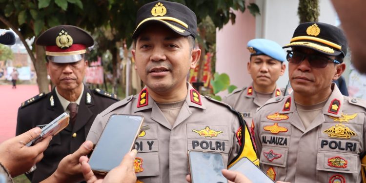 Kapolres Batu AKBP Andi Yudha Pranata menegaskan akan buru pelaku pamer kelamin yang lecehkan siswi SMP baru-baru ini. Foto: Azmy