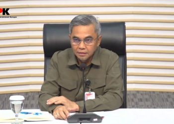 Ketua KPK RI, Setyo Budiyanto memberikan keterangan pers terkait penahanan Sekjen PDIP, Hasto Kristiyanto atas kasus penyuapan dan perintangan penyidikan. /Foto: Tangkapan layar media sosial X, @KPK_RI.