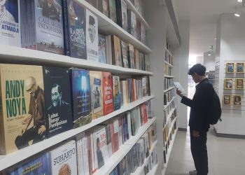 Re-Opening Gramedia Kayutangan Malang disambut hangat masyarakat. (Foto/M Sholeh)