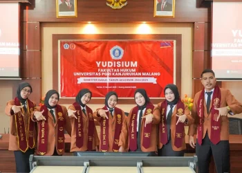 Mahasiswa FH Unikama menjalani Yudisium Semester Ganjil 2024/2025. (Foto/dok. Unikama)
