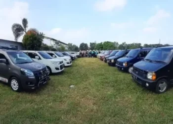Komunitas mobil Karimun Malang