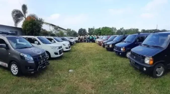 Komunitas mobil Karimun Malang