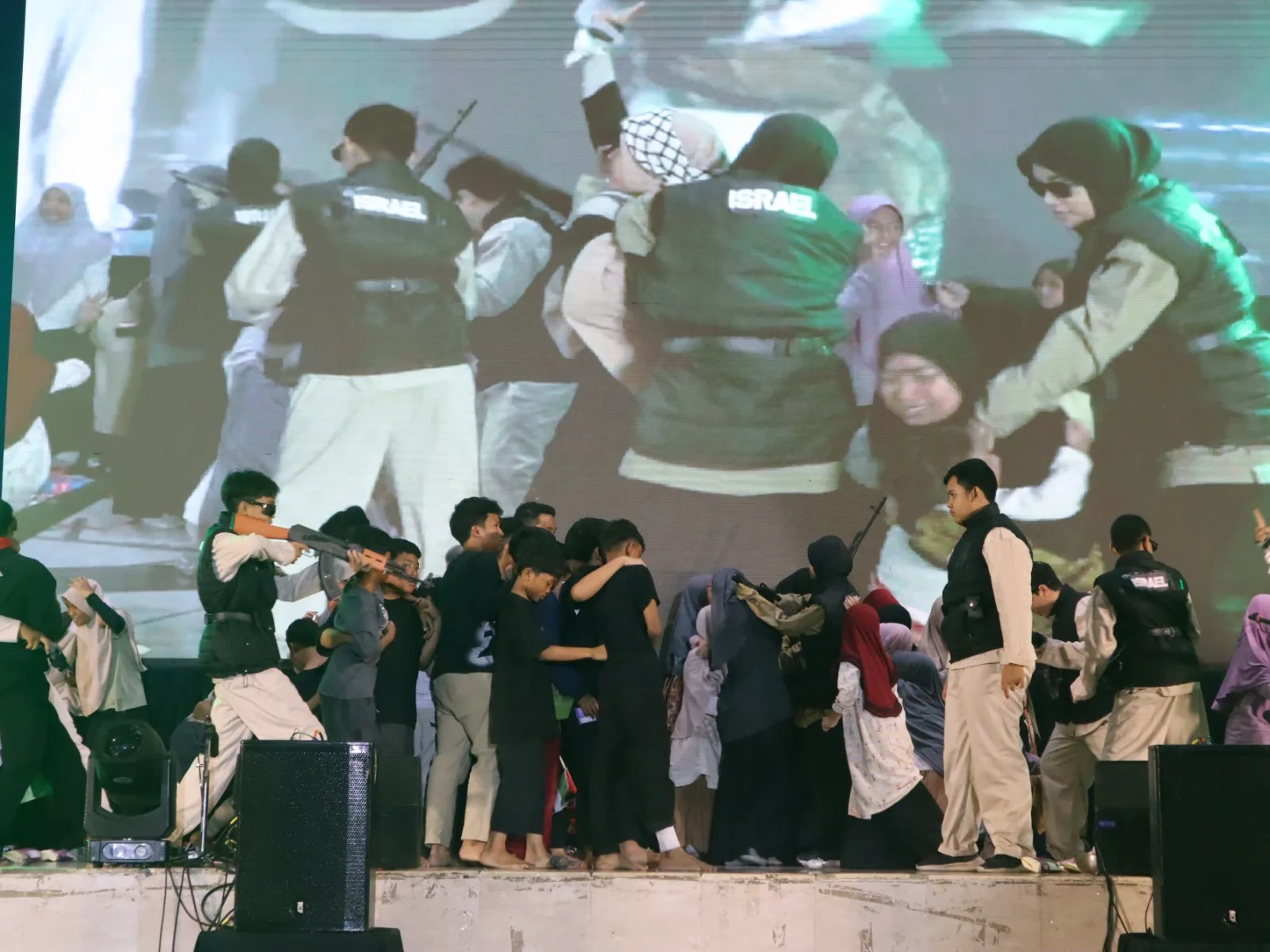Cinta Palestina
