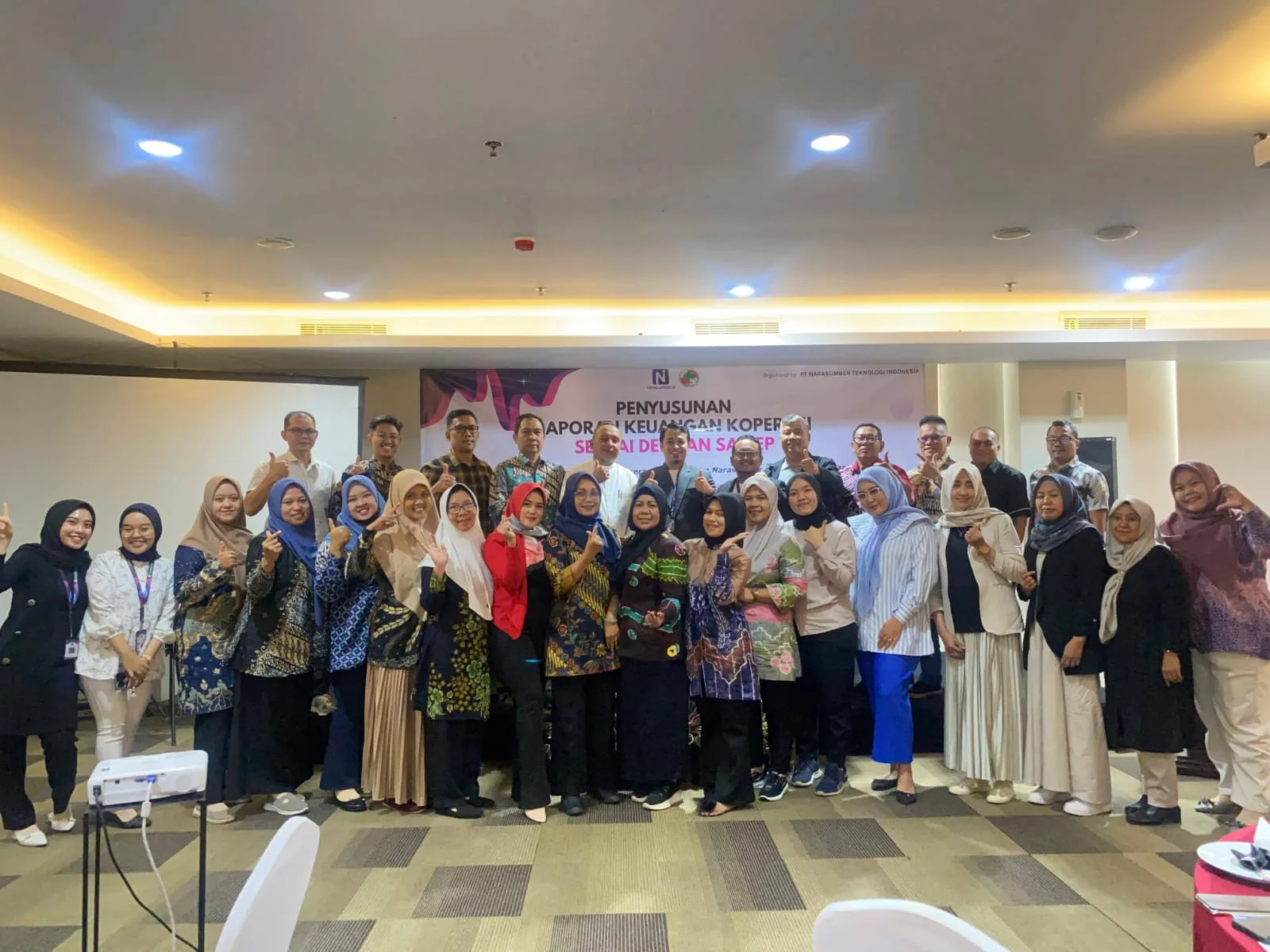 Foto bersama peserta pelatihan
