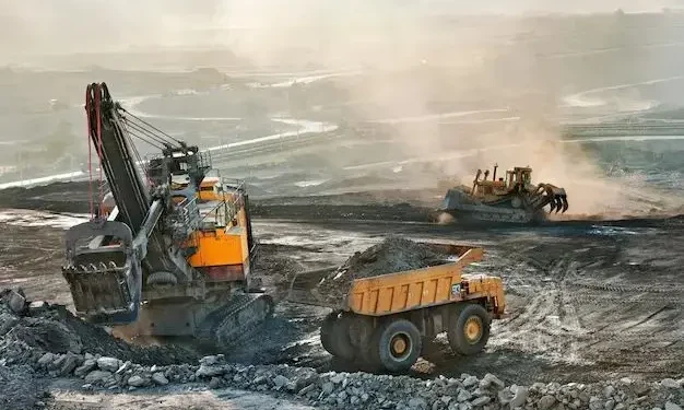 Perusahaan tambang