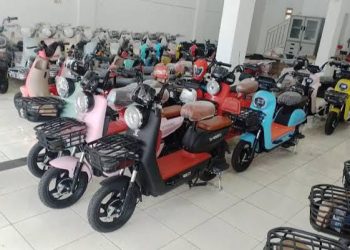 sepeda motor listrik