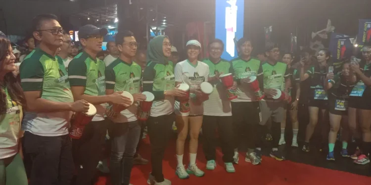 Soekarno Night Run - Soekarno Night Run Gerakkan Roda Perekonomian Kota Blitar