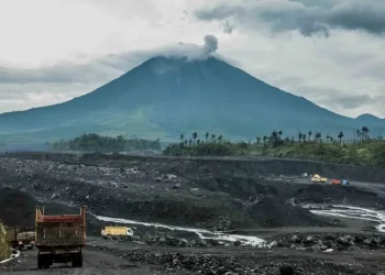 Gunung semeru