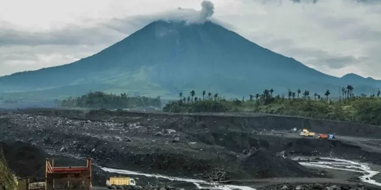Gunung semeru