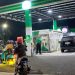 Antrean di SPBU BP AKR Rampal akibat isu pertamax oplosan. Foto: dok.