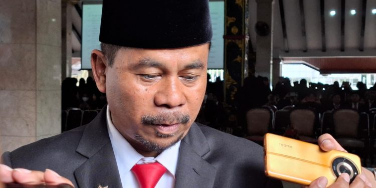 Kekurangan siswa sekolah dimerger