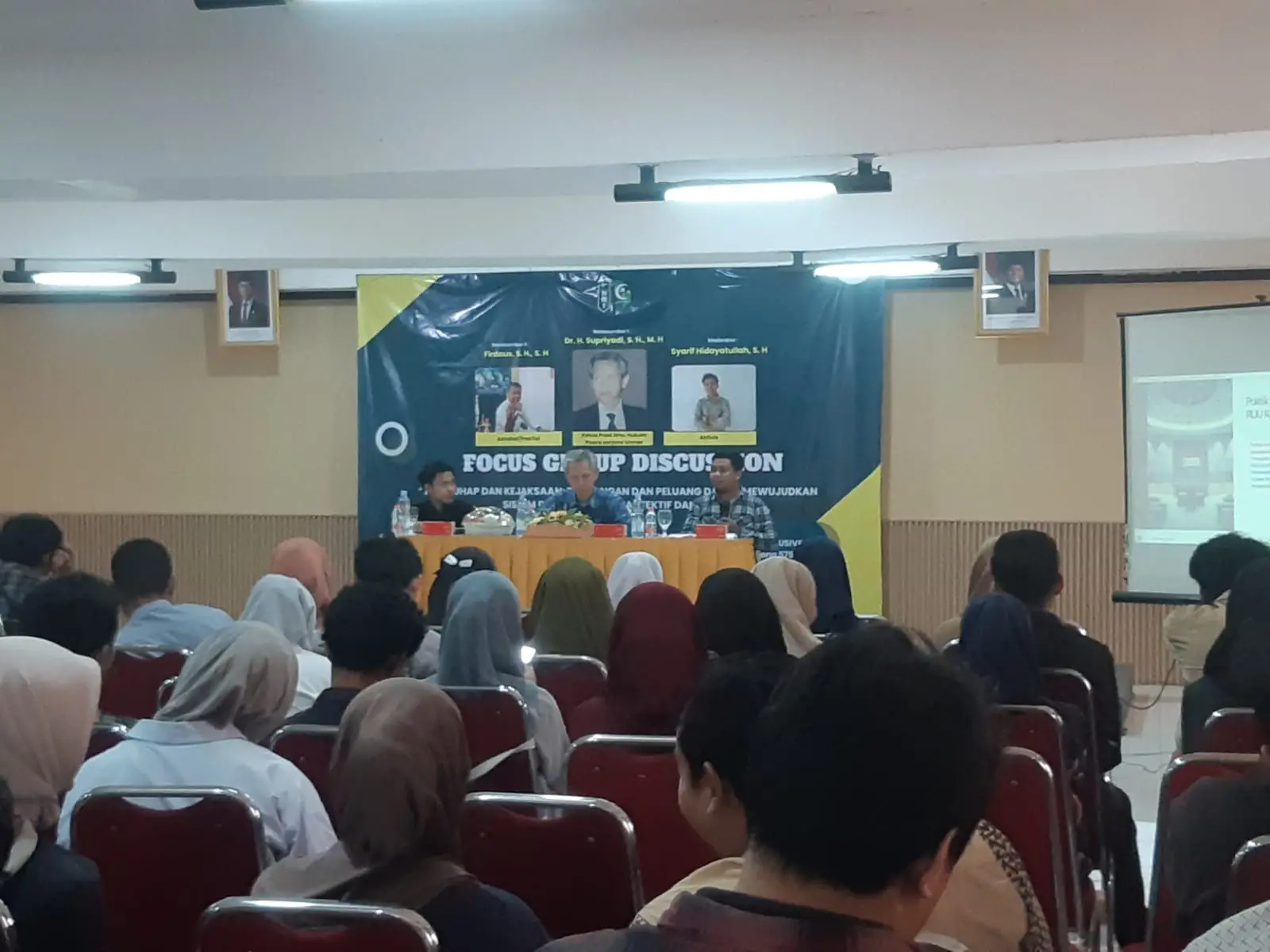 Diskusi akademis di Kota Malang yang mengulas RUU KUHAP. (Foto/M Sholeh)