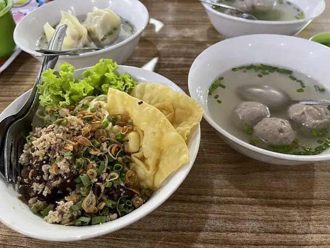 Menu andalan cwie mie Depot Pangsit Mie Bromo Pojok./Foto: Google Review/Ida Hariani.