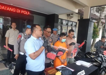 Polresta Malang Kota mengungkap pelaku perampokan rumah di Blimbing Kota Malang. (Foto/M Sholeh)