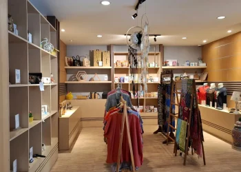 Ruang display produk UMKM di Rumah BUMN Kota Malang by BRI. Foto: Aisyah Nawangsari Putri