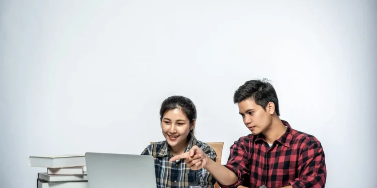 Informasi pengumuman SPAN PTKIN 2025 yang diumumkan pada hari Kamis, 27 Maret 2025. /Foto: Freepik.com/jcomp.