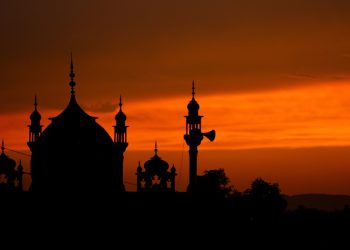 Jadwal buka puasa di Malang Raya untuk hari Sabtu 29 Maret 2025 sebagai panduan dalam menjalan ibadah. /Foto: Pixabay.com/Akphotos1021.