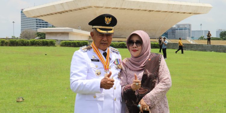 Bupati Malang, Sanusi saat baru dilantik di Jakarta. Foto: Pemkab Malang