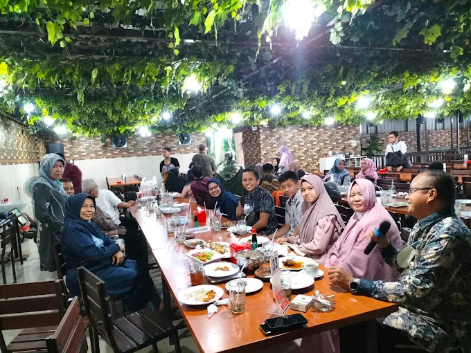 Warung Lesehan Yogyakarta./Foto: Google Review/Ika Rani.