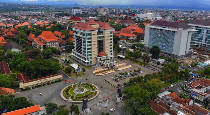 10 jurusan sepi peminat di UM yang bisa jadi referensi bagi calon mahasiswa baru. /Foto: Google Review UM.