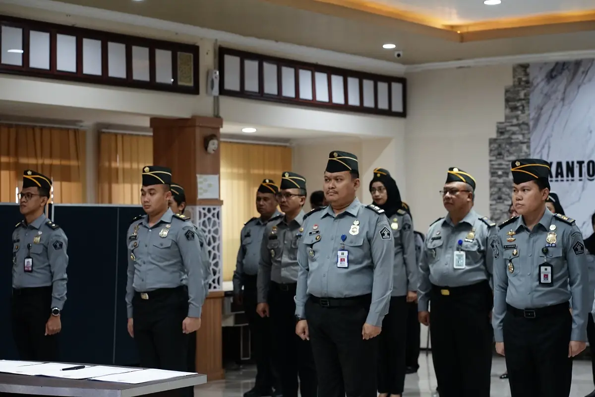 Penandatanganan Janji Kinerja oleh Kepala Kantor Imigrasi Malang, Anggoro Widjanarko. Foto/dok