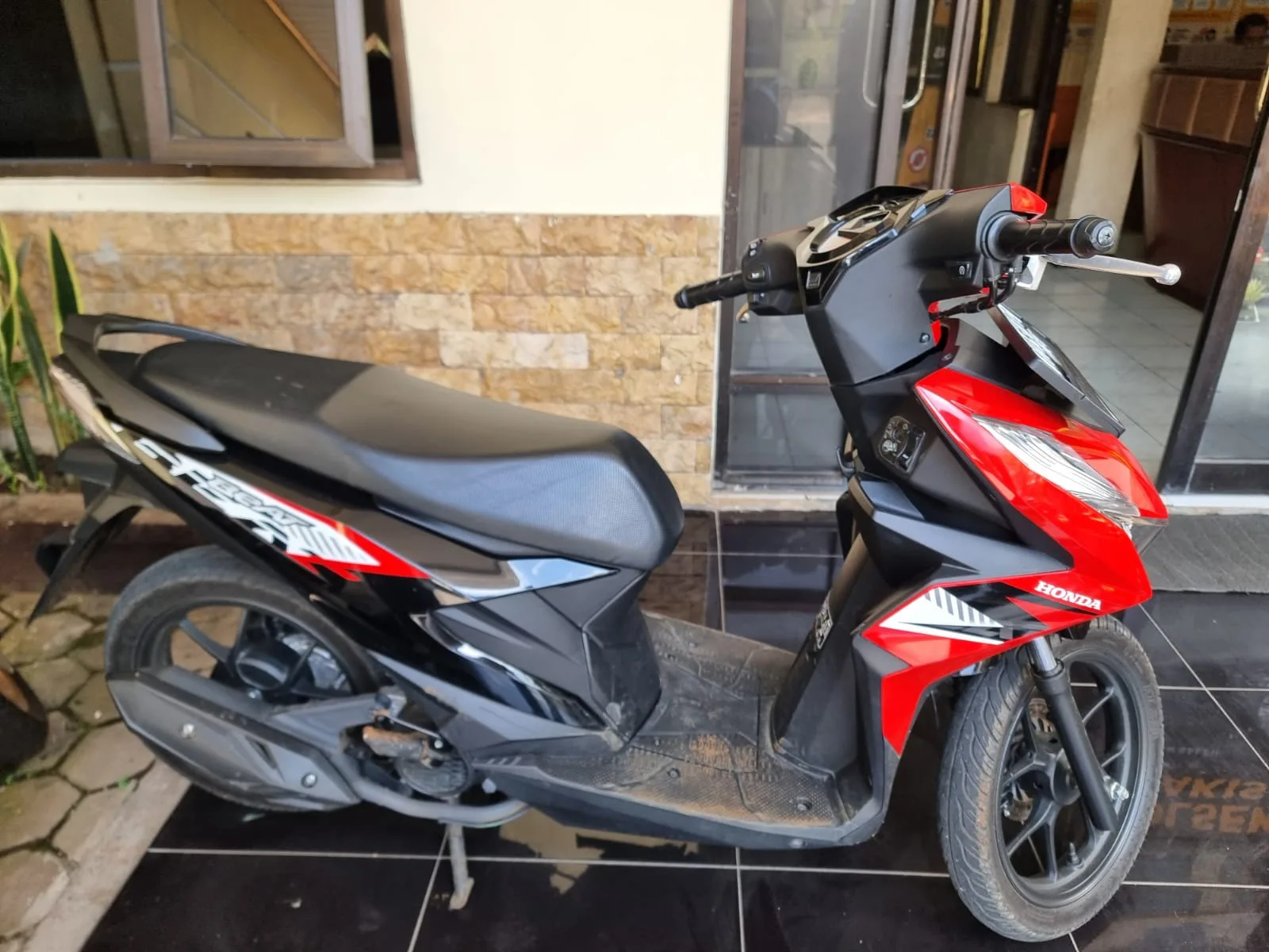 Sepeda motor yang dicuri