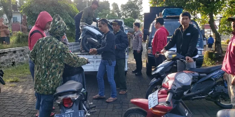 Balap motor liar