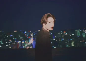KAI EXO