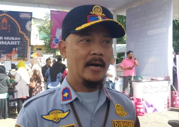 Parkir kayutangan