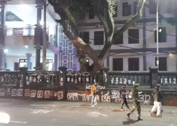 Demo ricuh di DPRD Kota Malang