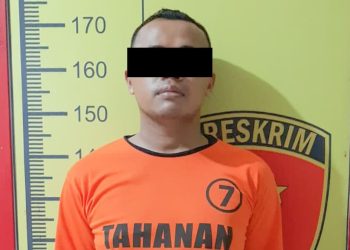 Menyamar jadi TNI
