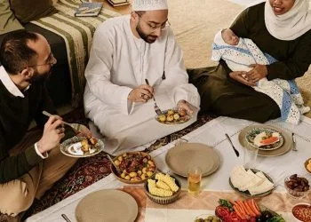 buka bersama di bulan ramadan