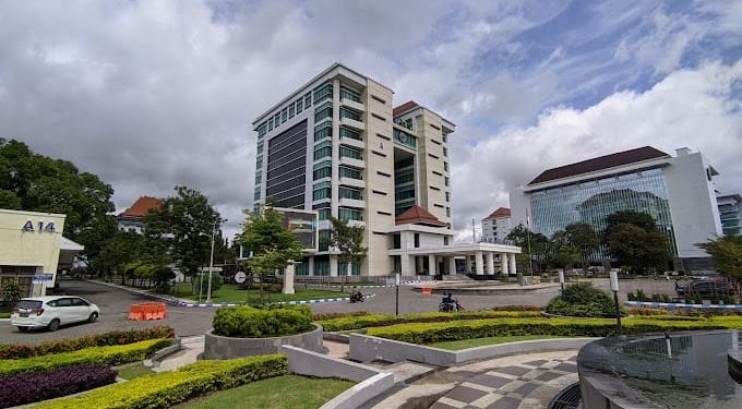 Daftar PTN dengan jumlah mahasiswa baru terbanyak di jalur SNBP 2025. /Foto: Google Review UM/Rudy Kurniawan.