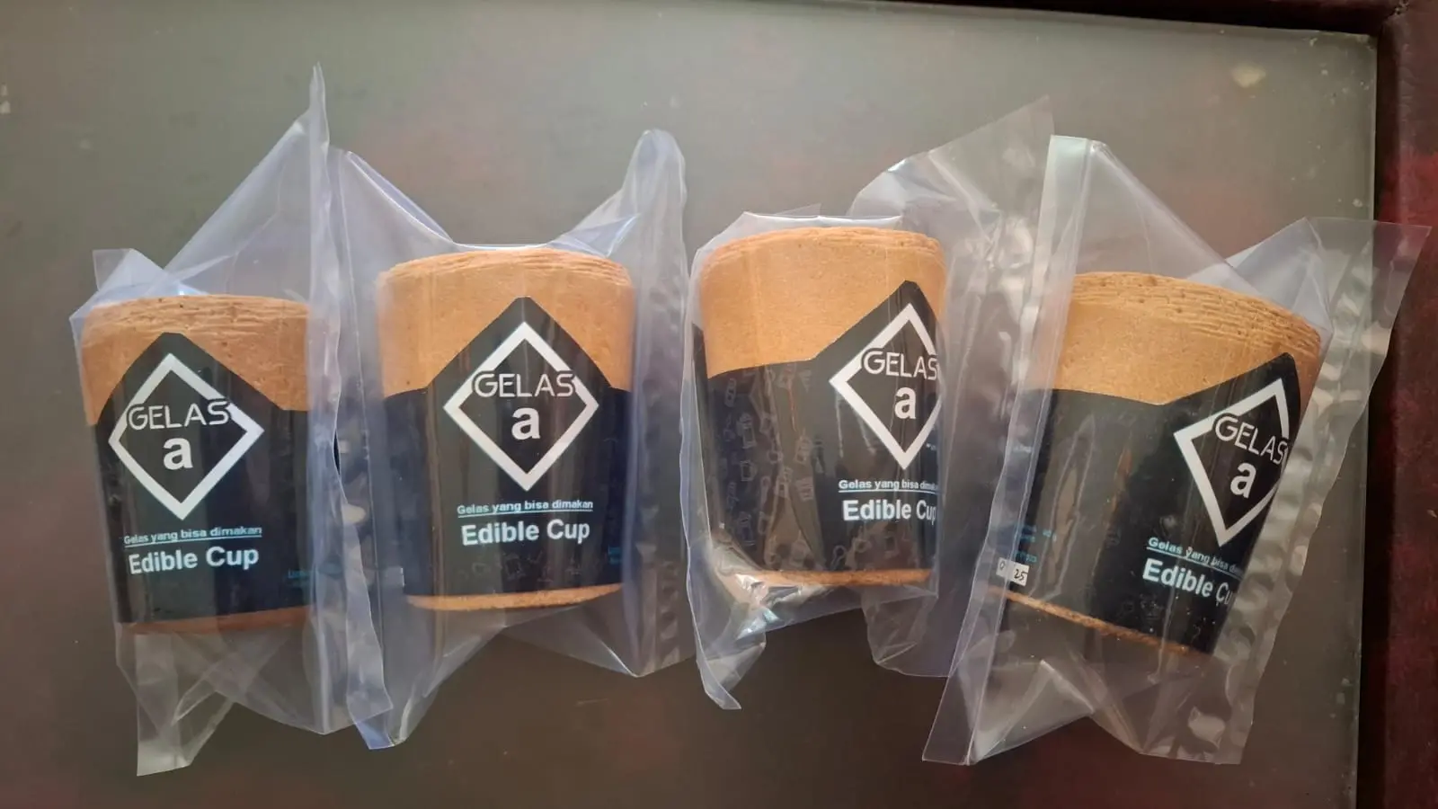 Produk edible cup Gelas A. Foto: Aisyah Nawangsari Putri