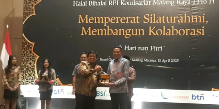Wali Kota Malang dan REI Malang menyerukan kolaborasi dalam mewujudkan ketersediaan hunian. (Foto/M Sholeh)