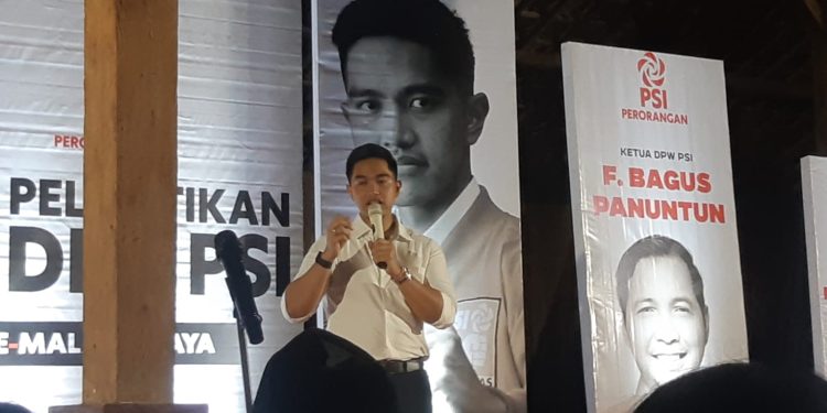 Ketua Umum PSI, Kaesang Pangarep saat menghadiri pelantikan pengurus PSI di Malang. (Foto/M Sholeh)