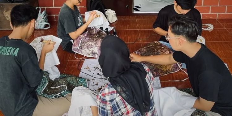 Pelestarian batik