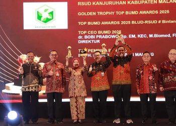 BUMD Pemkab Malang terima penghargaan TOP BUMD Awards 2025