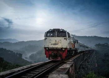 tiket kereta api