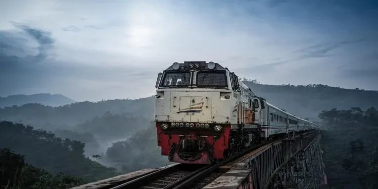 tiket kereta api