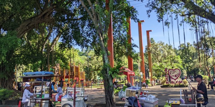 Alun Alun Merdeka Kota Malang