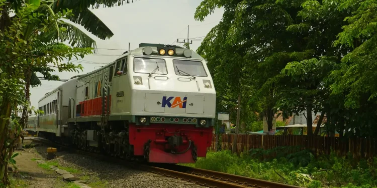 Tiket kereta api