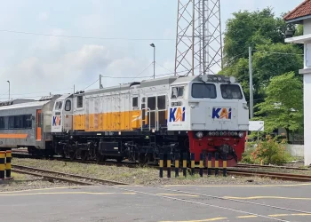 Harga tiket kereta api
