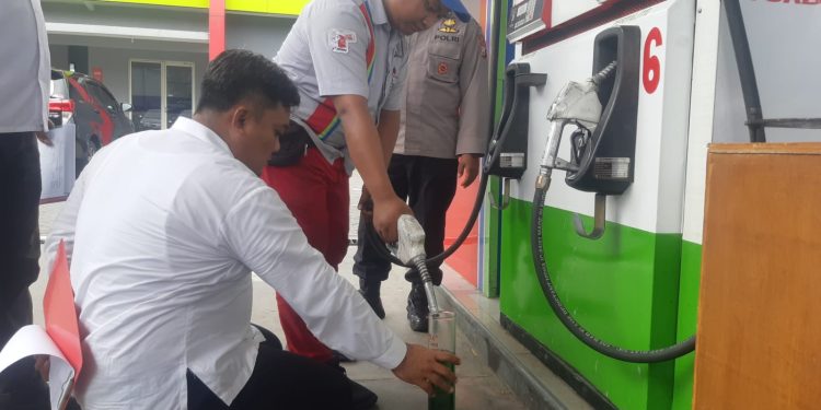 BBM di SPBU Lawang