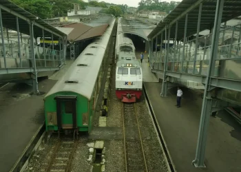 keberangkatan dan harga tiket KA Jayabaya