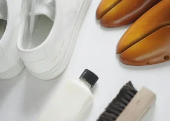 Cuci sepatu